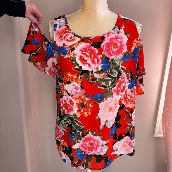 ❤️EUC Rose & Olive Cold Shoulder Top Size Medium❤️ - Picture 3 of 8